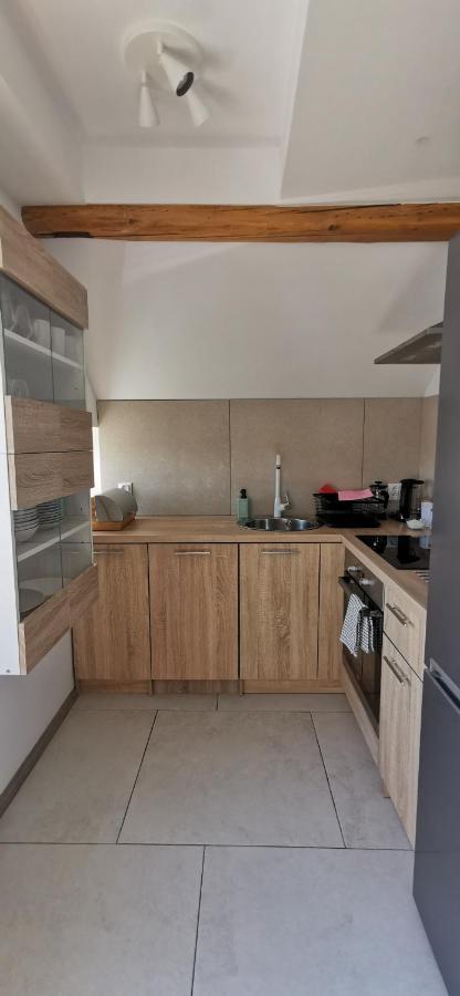 Klimatyczny Apartament Nr 8 Z Widokiem Na Gory Sowie Bielawa  Exterior foto