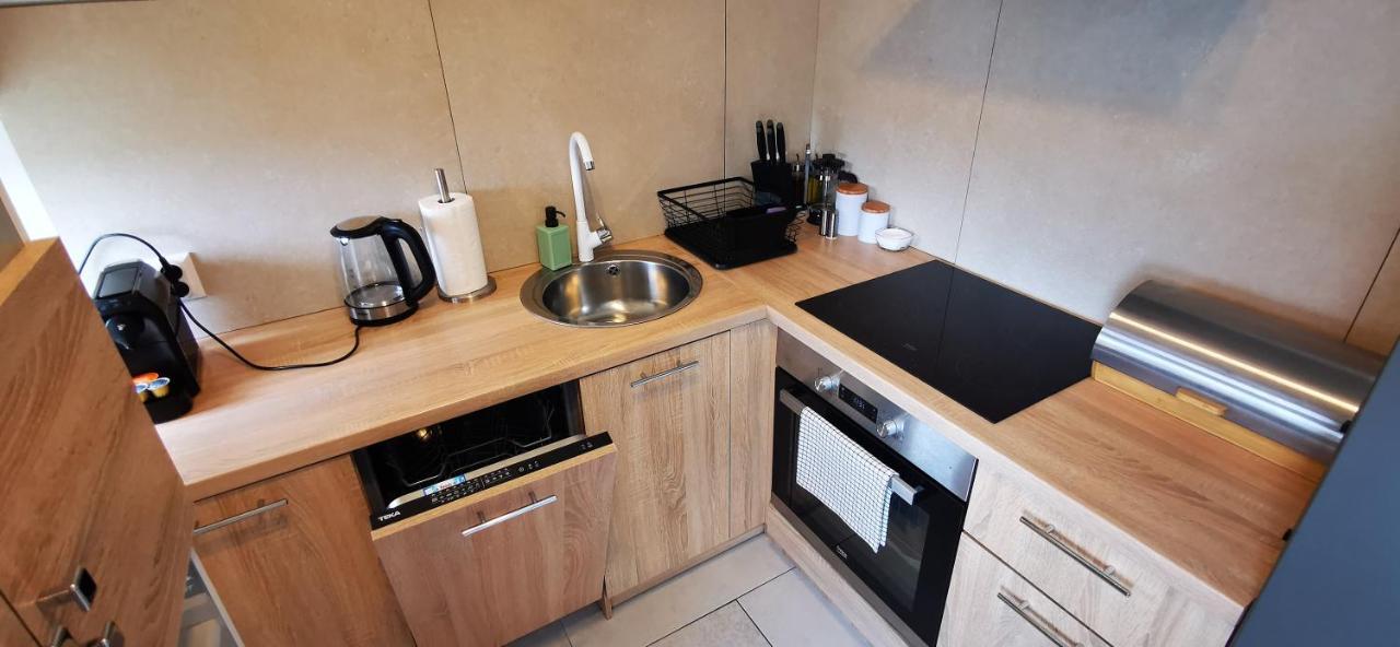 Klimatyczny Apartament Nr 8 Z Widokiem Na Gory Sowie Bielawa  Exterior foto
